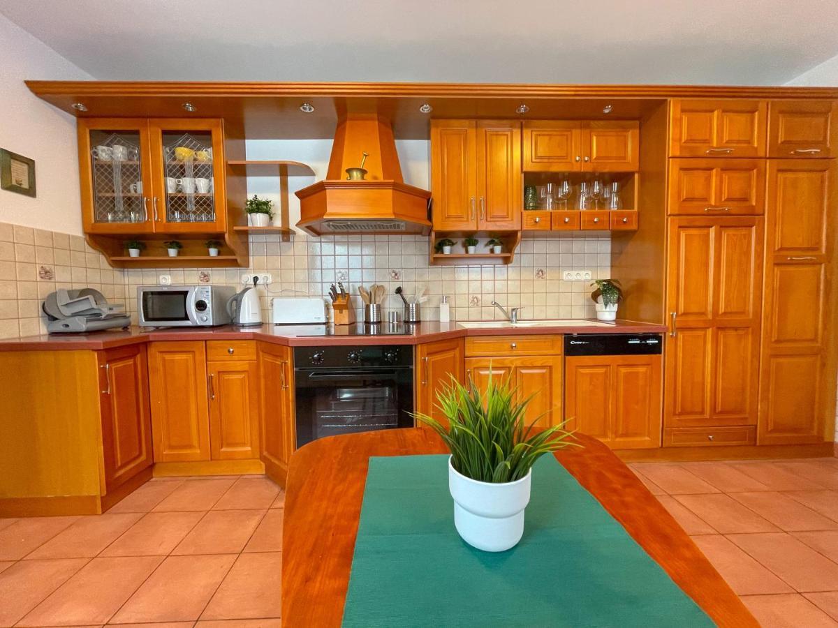 Zoeldpart Villa بالاتونسزارسكو المظهر الخارجي الصورة